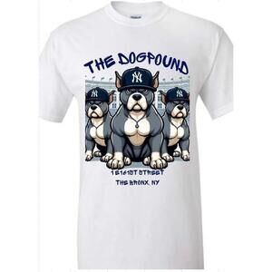 New York Yankees Dawgs Out There Sports Fan Unisex T-Shirt